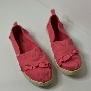 TOMS Tea Rose Canvas Ruffle Alpargata Slip On Shoes